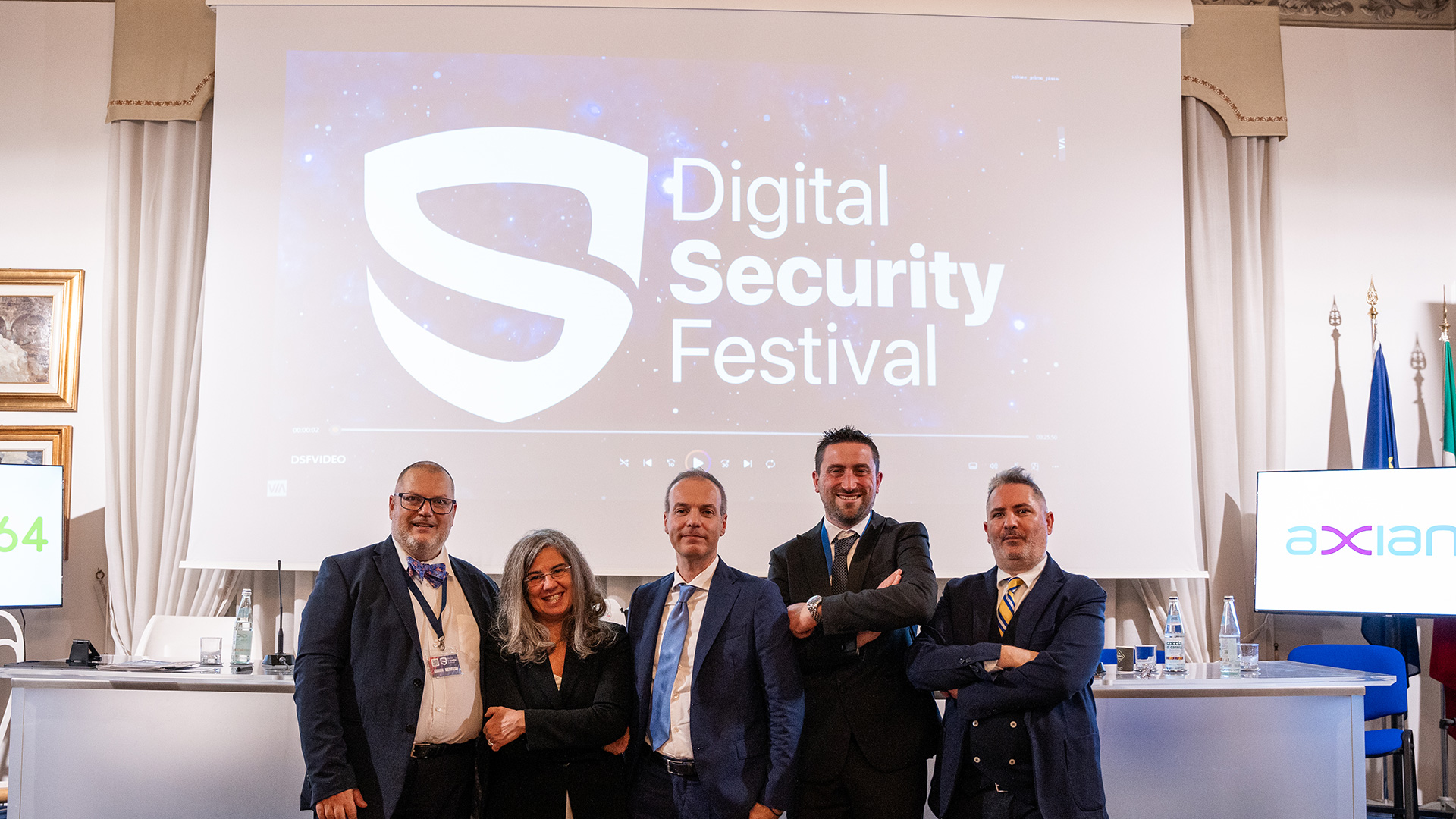 Il direttivo del Digital Security Festival al momento della premiazione, marzo 2025